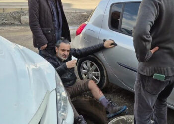 Rögar Kapağına Basmasıyla Kendini Çukurda Buldu