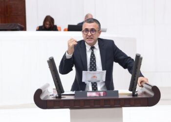 Saldırılara ‘Rojava Toplum Sözleşmesi’ ile tepki gösterdi