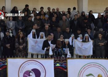 Sanatçılar da seferberliğe katıldı