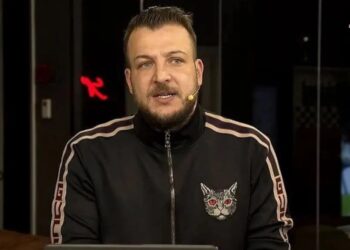 Sosyal medyada sürekli yayında: Batuhan Karadeniz hakkında kırmızı bülten kararı