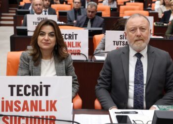 Temelli: Kürtlere rağmen bir politika söz konusu olamaz