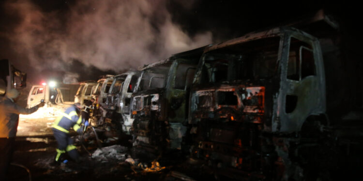 Tokat'ta Taş Ocağında Yangın! İş Makineleri Küle Döndü