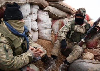 Türkiye destekli SMO Kürtlerin kontrolündeki Münbiç'te