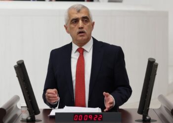 Türkiye’den İsrail’e giden gemilerin uydu görüntülerini gösterdi: Yalanlar burada bitti