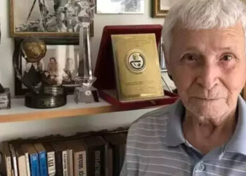 Ünlü Yönetmen Ali Yaver Atayer 95 Yaşında Hayatını Kaybetti