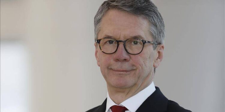 Yabancı sermaye girişi için güçlü hukuk devleti gerekiyor