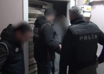 Yerlikaya’dan nefret operasyonlarında ‘gevşeme yok’ mesajı: Kapı ziline basıp ‘terör’ operasyonu yaptılar; 41 gözaltı