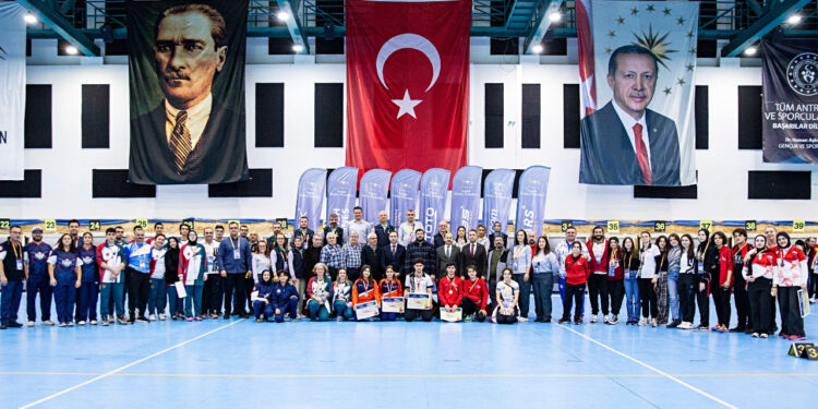 11 Kategoride 103 Sporcu Yarıştı: İşte Türkiye Okçuluk Federasyonu 2025 Salon Milli Takım Kadrosu