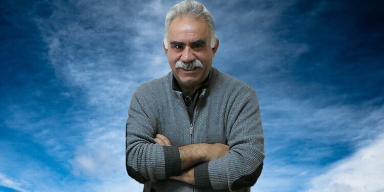 Avukatlardan iki ayrı başvuru