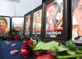 Paris ve Silopiya’da katledilenler anıldı
