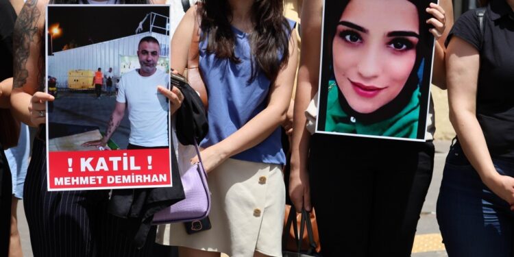 Hilal Kar’ı katleden Demirhan’a ağırlaştırılmış müebbet istemi