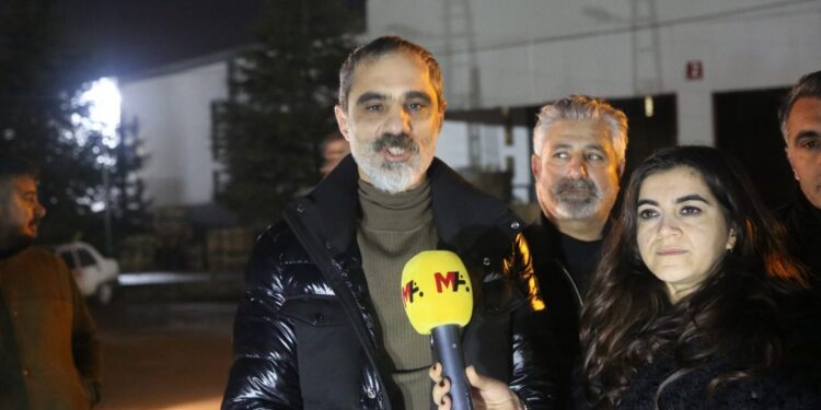 Peyas Belediye Eşbaşkanı Dündar cezaevinden çıktı