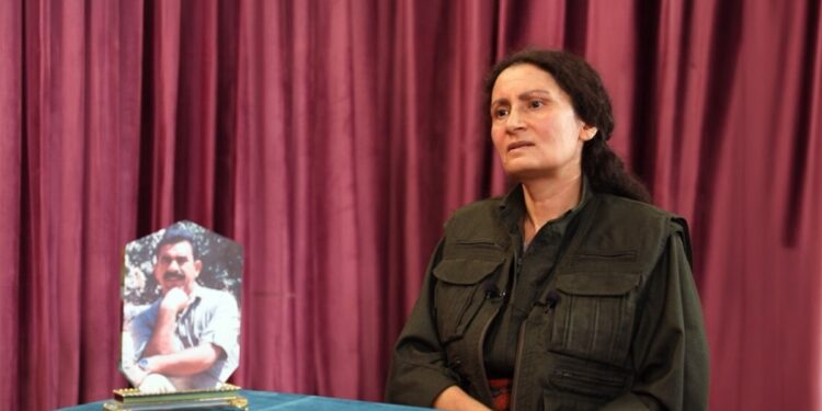 Besê Hozat: Önder Apo’nun çağrılarda bulunması için tecrit kalkmalı