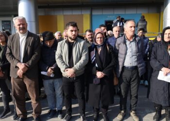 Êlih’te tutsaklara para gönderildi