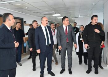 Kayyımın azarladığı müdür istifa etti