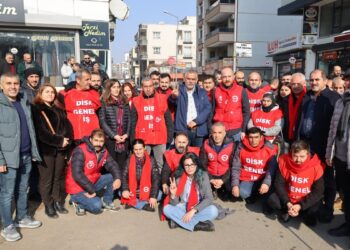 Kayyıma karşı işçiler nöbette: Geri adım atmayacağız
