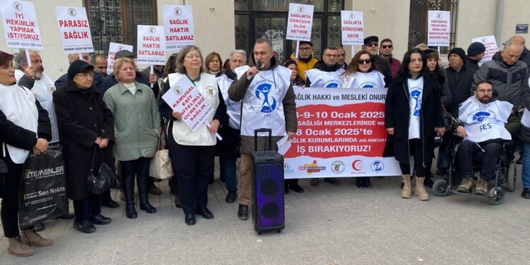 Sağlık emekçileri 6 Ocak’ta greve çıkıyor