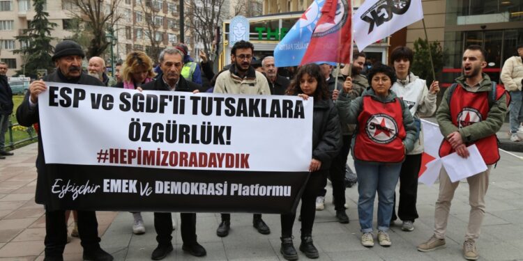 Tutuklamalara tepki: Ezilenlerin sesi boğulmak isteniyor