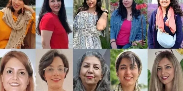 10 Bahai kadın gözaltına alındı