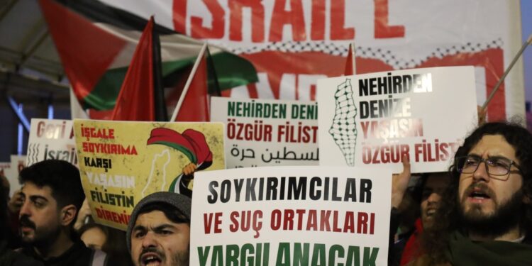 Filistin halkıyla dayanışma eylemi