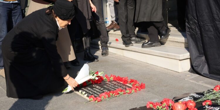 Hrant Dink katledildiği yerde anıldı