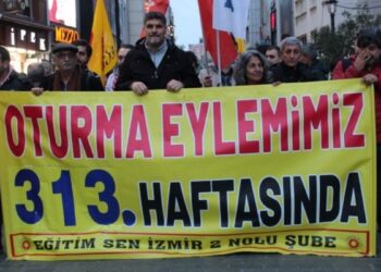 8 yıl sonra göreve iade edildi