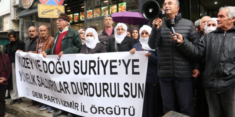 Saldırılara bir tepki de İzmir’den