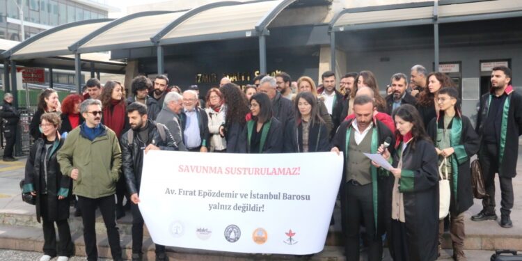 İzmir’de Epözdemir için tahliye çağrısı