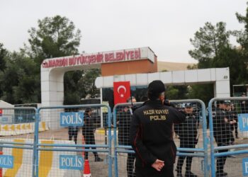 Kayyım 26 işçiyi daha işten çıkardı