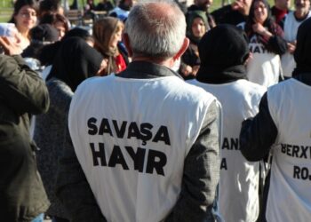 Qamişlo sınırındakiler: Görüşmeler devam etmeli, devlet adım atmalı