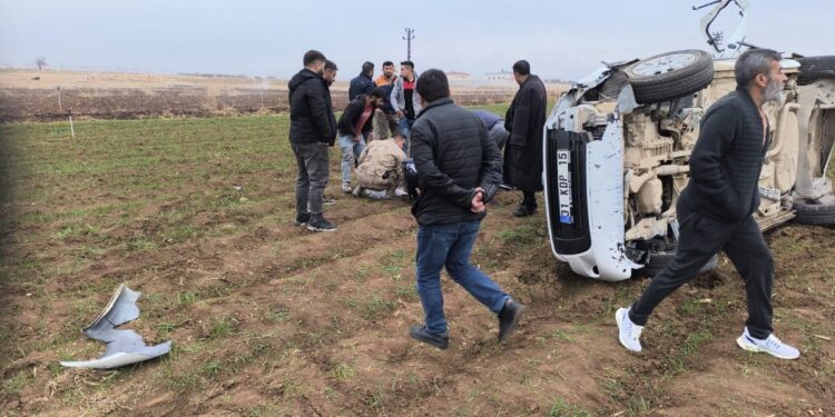 Qoser’deki kazada 2 kişi hayatını kaybetti