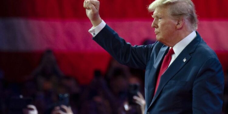 Donald Trump’ın başkanlığı resmileşti