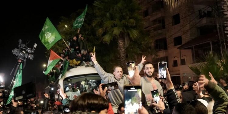 Serbest bırakılan Filistinliler Batı Şeria’da