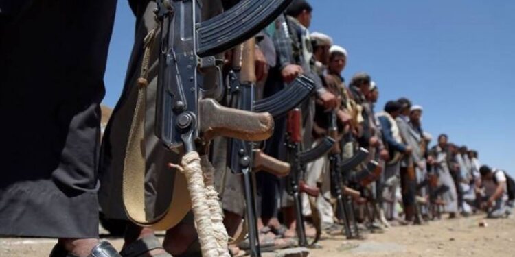 Trump, Husileri yeniden ‘terör örgütü’ listesine ekledi