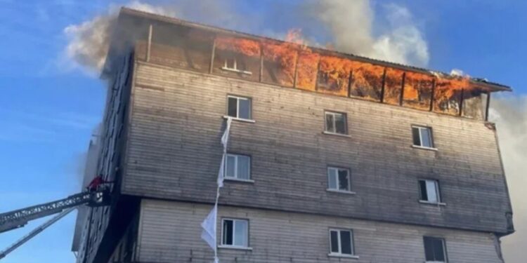 Yangın faciasıyla ilgili 11 kişi daha gözaltına alındı