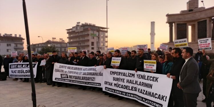 Antakya’dan seslendiler: Suriye’deki Aleviler için direnişi büyüteceğiz