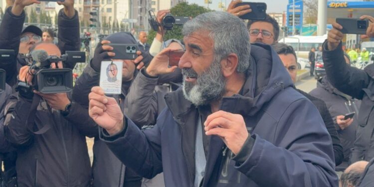 Toroslar Meclis toplantısında Rojin Kabaiş için ‘ses olalım’ çağrısı