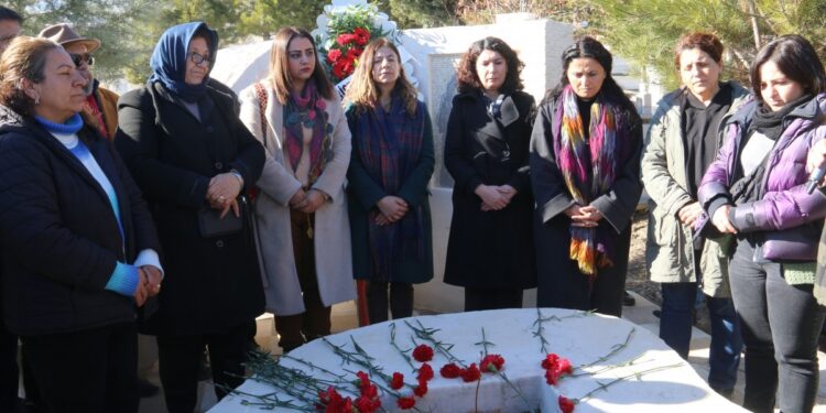 Fidan Doğan mezarı başında anıldı