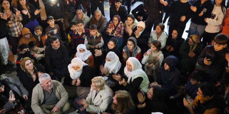 Akdeniz’de kayyım protestosu