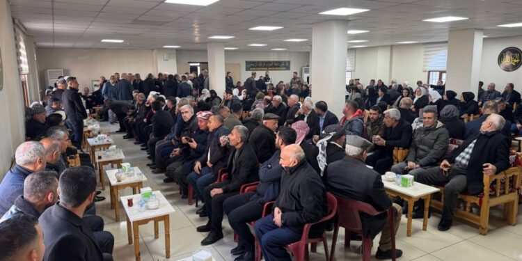 Ahmet Baysoy’un taziyesine kitlesel ziyaret