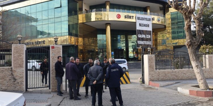 Kayyımın yıktığı merkez yeniden açılacak