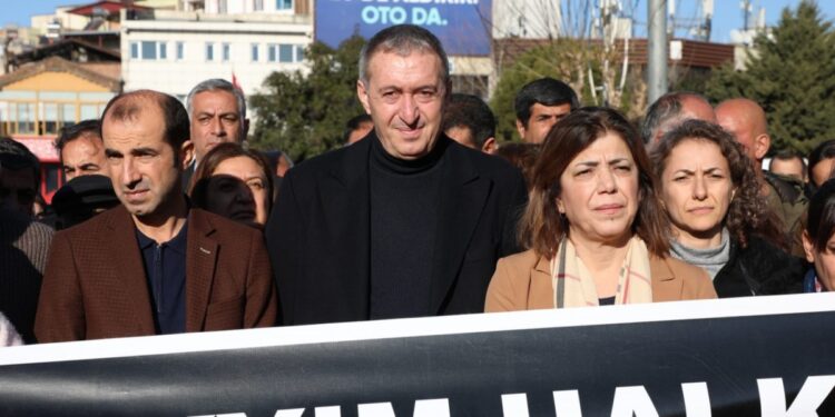 Meral Danış Beştaş’tan kayyıma karşı birlikte mücadele çağrısı