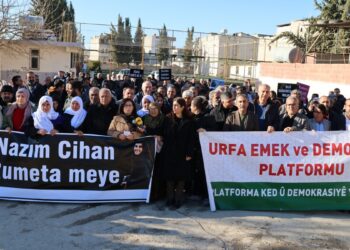 Kobanê sınırında seslendiler: İmralı’dan gelen mesaj bizim taleplerimizdir