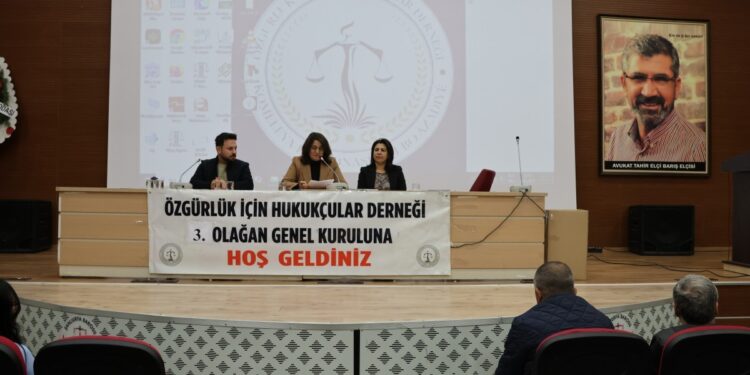 ÖHD Riha Şubesi yeni yönetimini belirledi