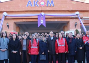 Tülay Hatimoğulları: Seçme seçilme hakkımızı alamazsınız