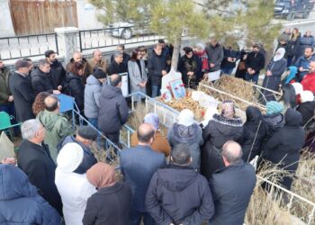 32 yıl önce katledilen Karaağar mezarı başında anıldı