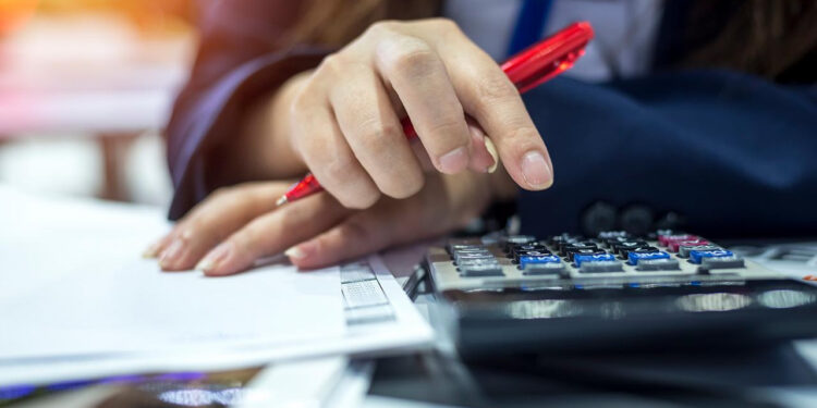 4400'den fazla MEMUR ALIMI Yapılacak! 8 Bakanlık 18 Belediye de İçlerinde: İşte 53 Kurumda Açılan Tüm Pozisyonlar