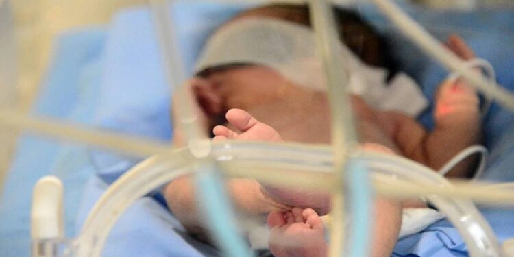 'Yenidoğan çetesi' iddiası: 9 özel hastanenin soruşturması 'Ankara'dan birilerinin' devreye girmesiyle engellendi
