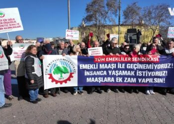 Emekliler maaş artışı için meydanda: “Avrupalı emekli tatil yapıyor, ben düğüne gidemiyorum”