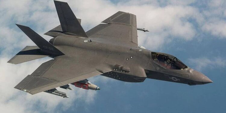 ABD’de F-35 savaş uçağı düştü